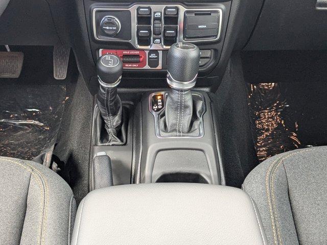 new 2025 Jeep Gladiator car, priced at $44,989