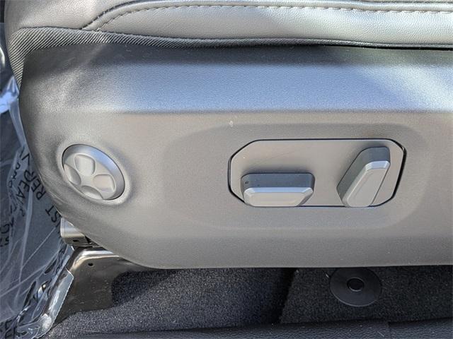 new 2026 Jeep Gladiator car, priced at $60,995