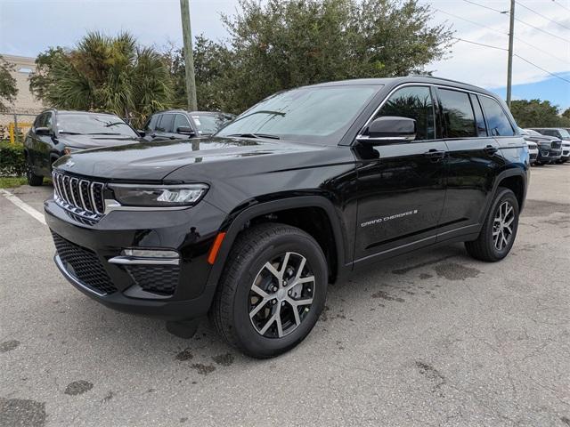 new 2025 Jeep Grand Cherokee car, priced at $38,490