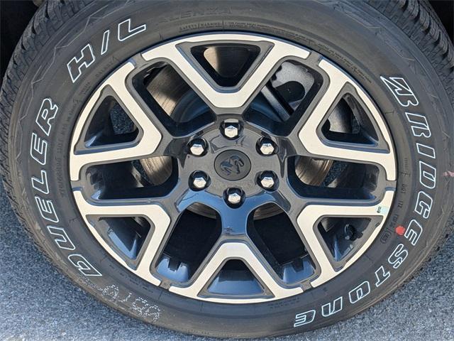 new 2025 Ram 1500 car, priced at $61,615