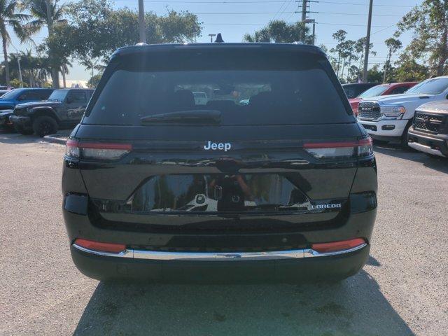 new 2024 Jeep Grand Cherokee car, priced at $32,170