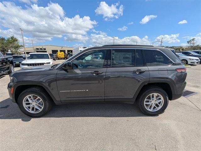 new 2025 Jeep Grand Cherokee car, priced at $34,970