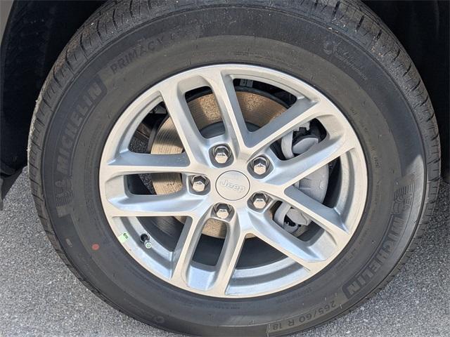 new 2025 Jeep Grand Cherokee car, priced at $34,970