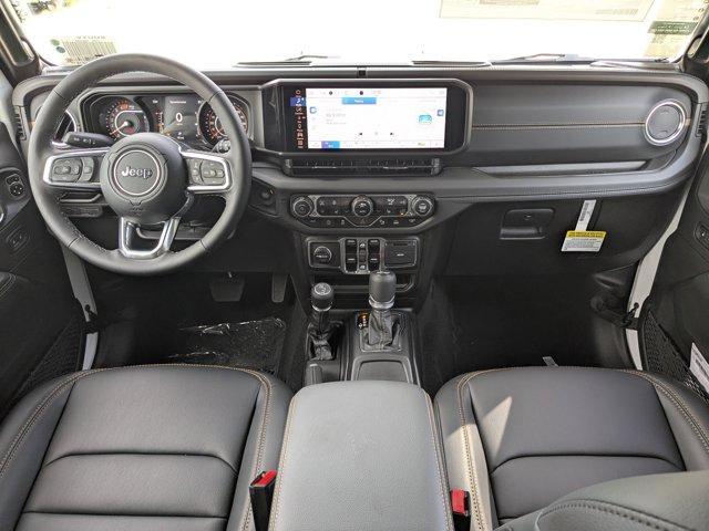 new 2025 Jeep Wrangler car, priced at $47,620