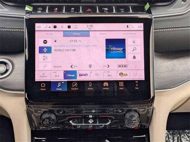 new 2025 Jeep Grand Cherokee car, priced at $37,495