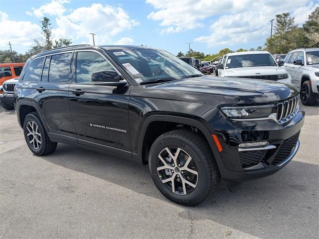 new 2025 Jeep Grand Cherokee car, priced at $37,495