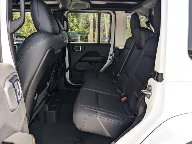 new 2025 Jeep Wrangler car, priced at $55,165