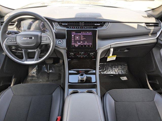 new 2025 Jeep Grand Cherokee car, priced at $41,370