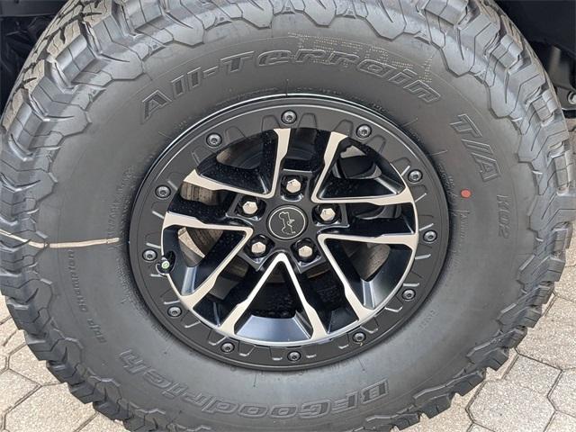 new 2025 Jeep Wrangler car, priced at $47,925