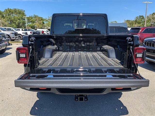 new 2025 Jeep Gladiator car, priced at $46,940