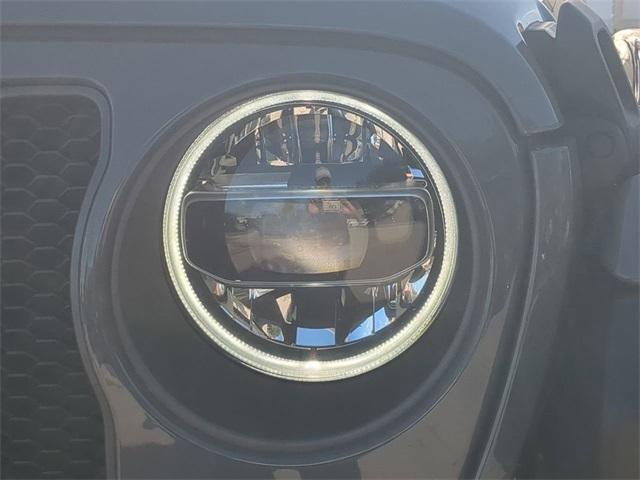 used 2022 Jeep Wrangler Unlimited car, priced at $38,491