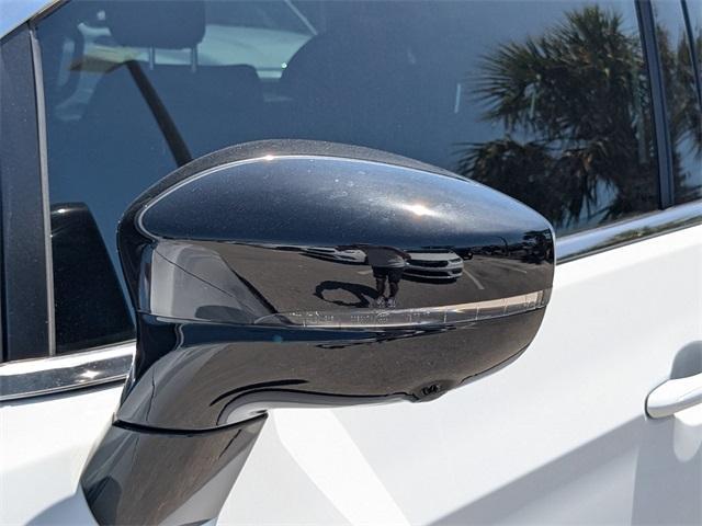 new 2025 Chrysler Pacifica car, priced at $35,934