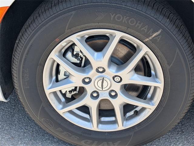 new 2025 Chrysler Pacifica car, priced at $35,934