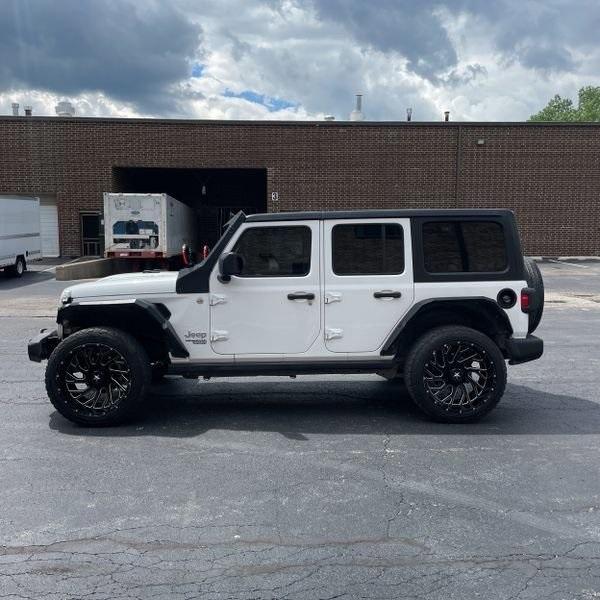 used 2021 Jeep Wrangler Unlimited car, priced at $31,662