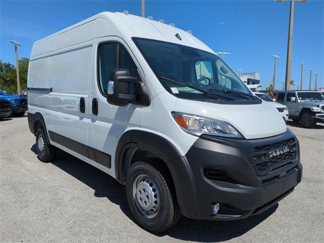 new 2024 Ram ProMaster 3500 car, priced at $52,498