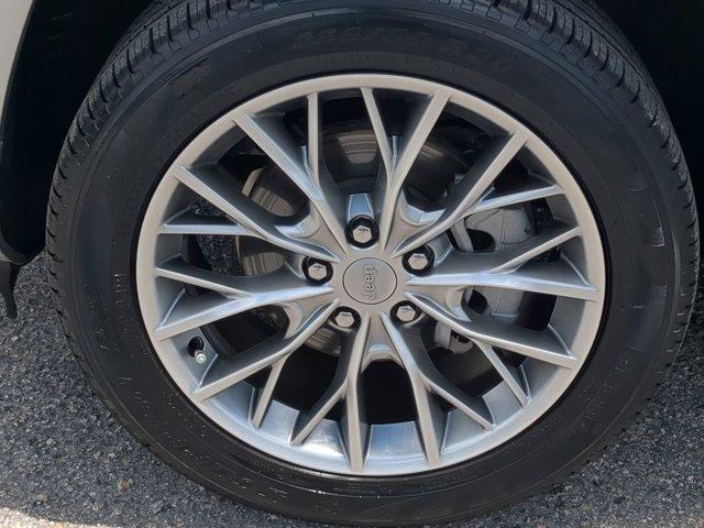 used 2022 Jeep Grand Cherokee car, priced at $40,993