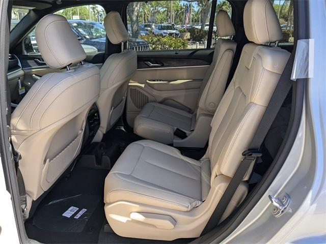 new 2025 Jeep Grand Cherokee L car, priced at $42,560