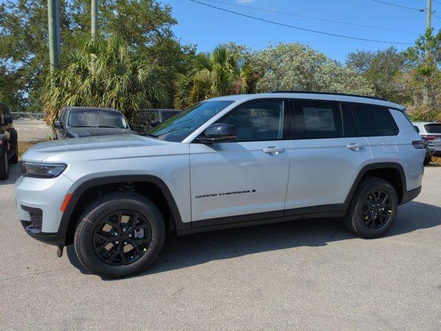 new 2024 Jeep Grand Cherokee L car, priced at $35,920