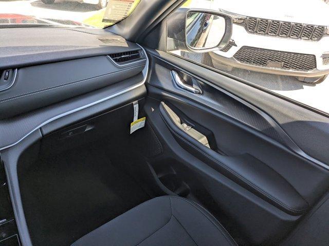 new 2025 Jeep Grand Cherokee L car, priced at $38,420