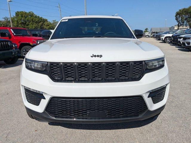 new 2025 Jeep Grand Cherokee car, priced at $39,918