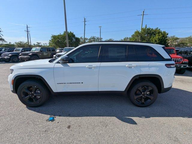 new 2025 Jeep Grand Cherokee car, priced at $39,918