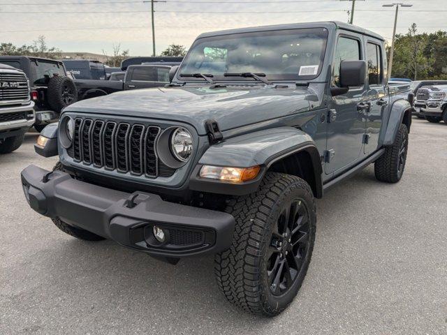 new 2025 Jeep Gladiator car, priced at $39,985