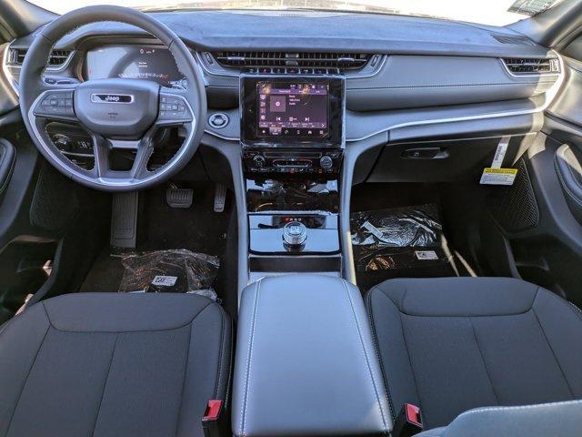 new 2025 Jeep Grand Cherokee car, priced at $34,475