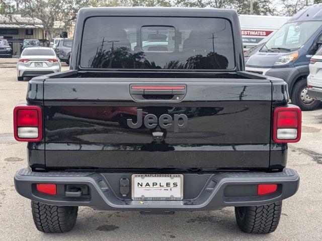 new 2025 Jeep Gladiator car, priced at $43,385