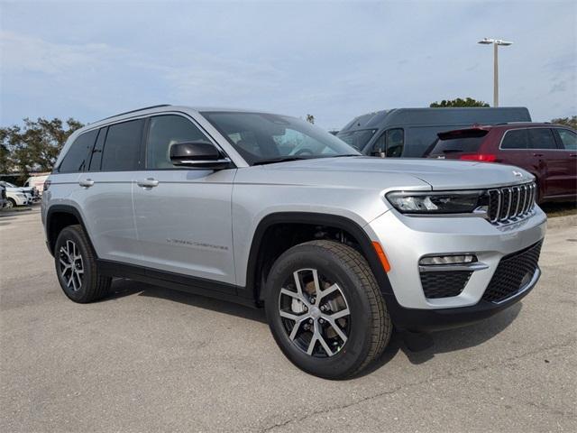 new 2025 Jeep Grand Cherokee car, priced at $47,295