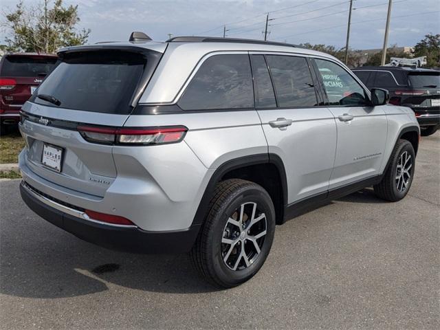 new 2025 Jeep Grand Cherokee car, priced at $47,295