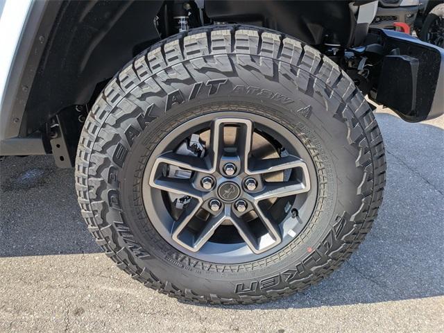 new 2026 Jeep Gladiator car, priced at $53,605