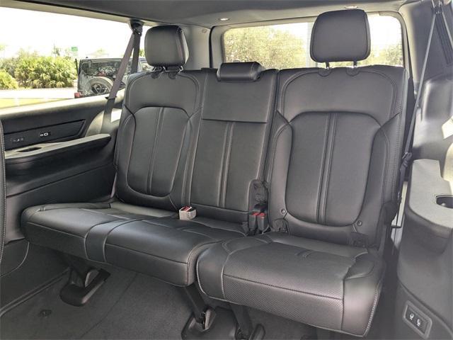 new 2025 Jeep Wagoneer L car, priced at $79,870