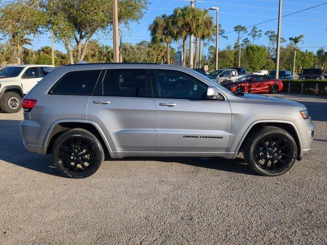 used 2019 Jeep Grand Cherokee car, priced at $24,492