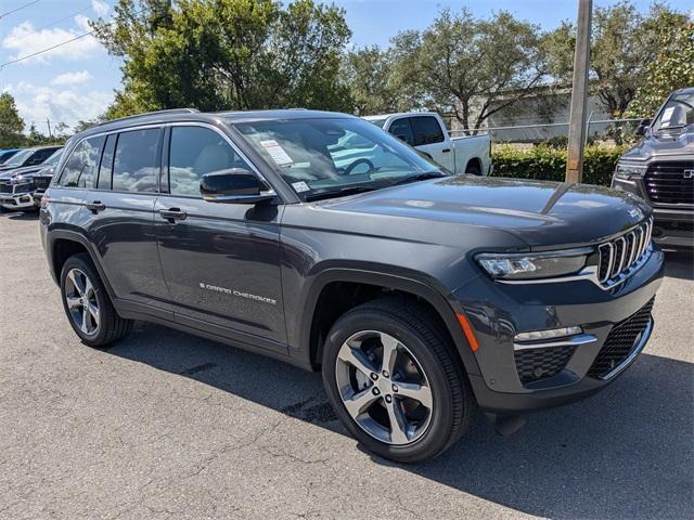 new 2025 Jeep Grand Cherokee car, priced at $46,560