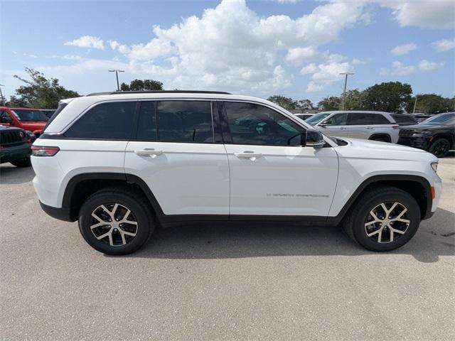 new 2025 Jeep Grand Cherokee car, priced at $36,946