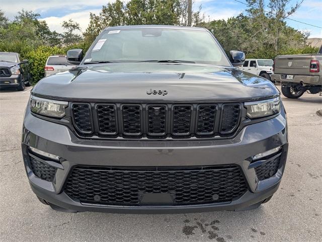 new 2025 Jeep Grand Cherokee car, priced at $44,160