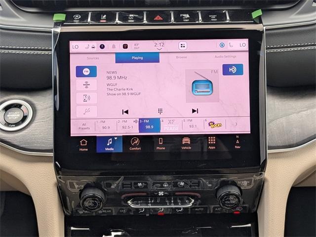 new 2025 Jeep Grand Cherokee car, priced at $44,160