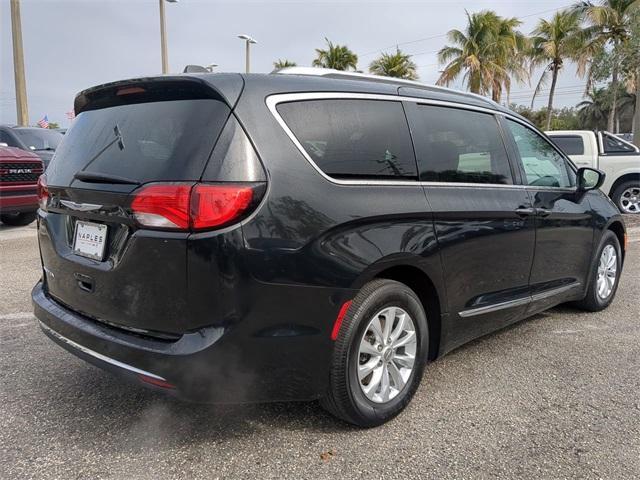 used 2018 Chrysler Pacifica car, priced at $18,591