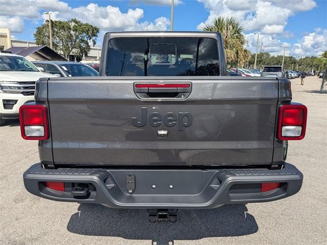 new 2025 Jeep Gladiator car, priced at $43,935