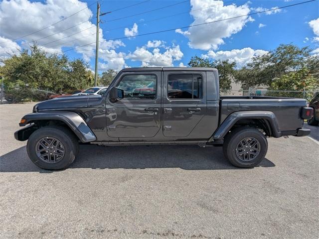 new 2025 Jeep Gladiator car, priced at $43,935