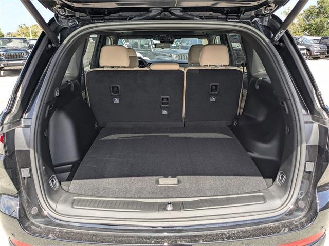 new 2025 Jeep Grand Cherokee car, priced at $47,960