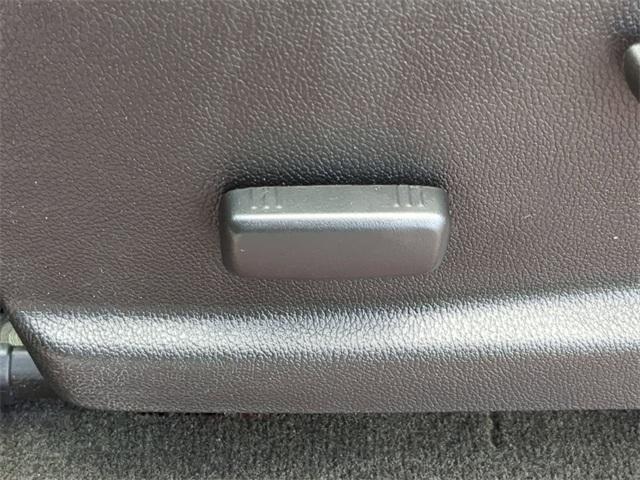 used 2015 Chevrolet Colorado car, priced at $15,991
