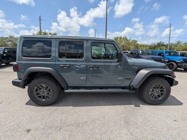 new 2025 Jeep Wrangler car, priced at $48,985