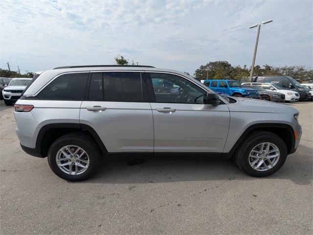 new 2025 Jeep Grand Cherokee car, priced at $39,470