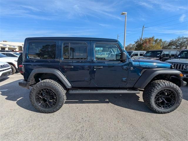 new 2025 Jeep Wrangler car, priced at $53,340