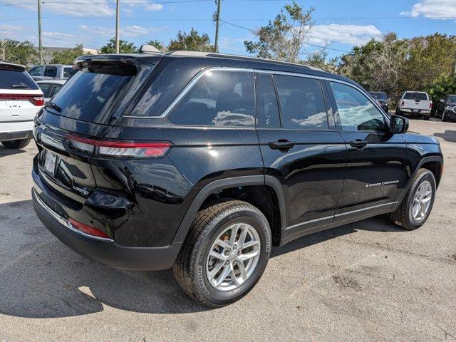 new 2024 Jeep Grand Cherokee car, priced at $33,970