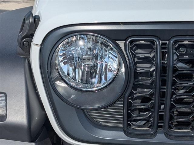new 2025 Jeep Wrangler car, priced at $39,975