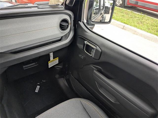 new 2025 Jeep Wrangler car, priced at $48,305
