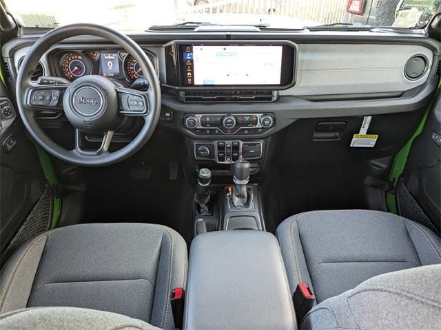 new 2025 Jeep Gladiator car, priced at $39,980