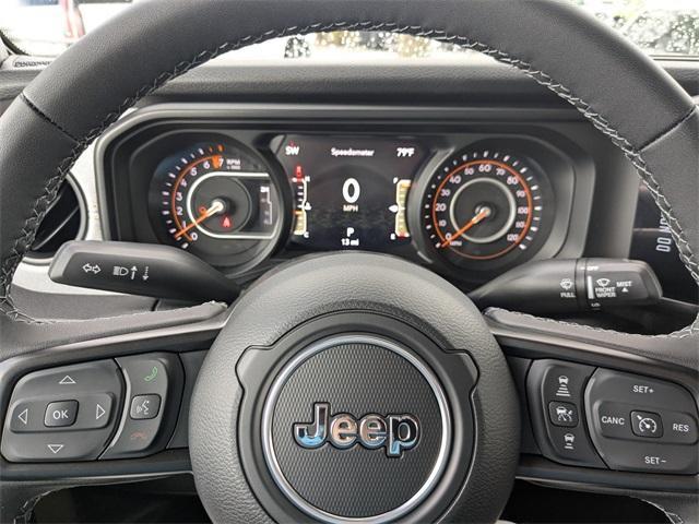 new 2025 Jeep Gladiator car, priced at $49,827